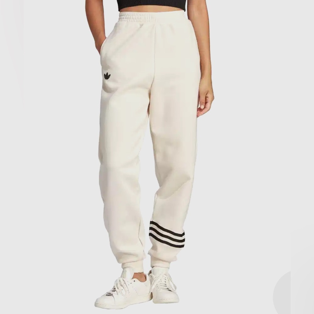 Adidas Women Original’s Neuclassics Sweat Pants